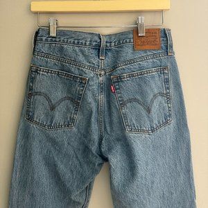 Levi's Straight Leg Jean